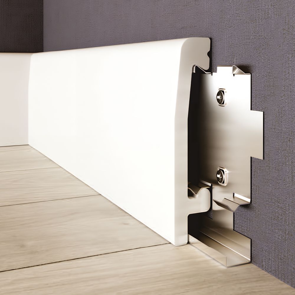 Плинтус напольный Солид 1 UHD 03/70C, белый, 2.4м