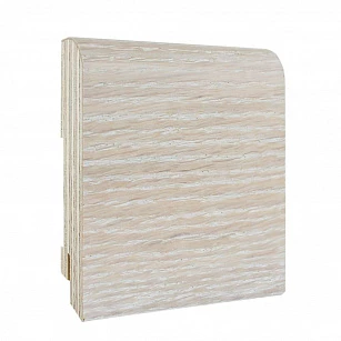 Плинтус шпонированный натур. Finitura Decor 83*19*2400 арт.0011 в интерьере